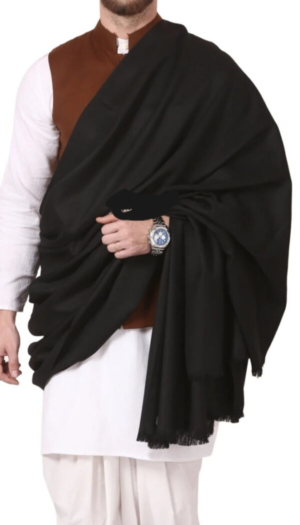 Man's Shawl Plain Black